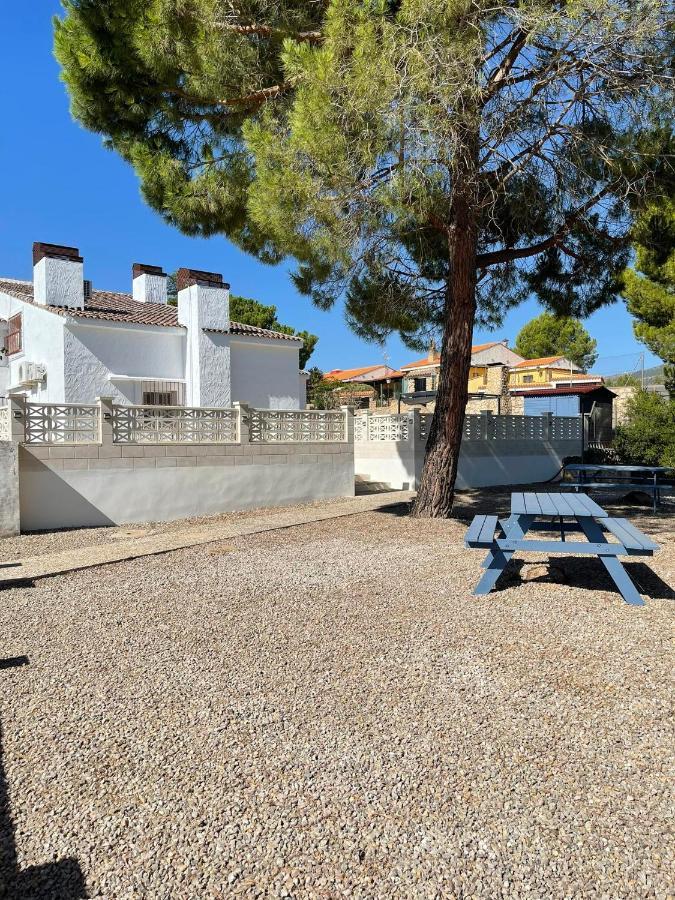 Djm Palms - Shared Casa Rural - Casa Rural Compartida - No Es Una Casa Privada Ayora Extérieur photo